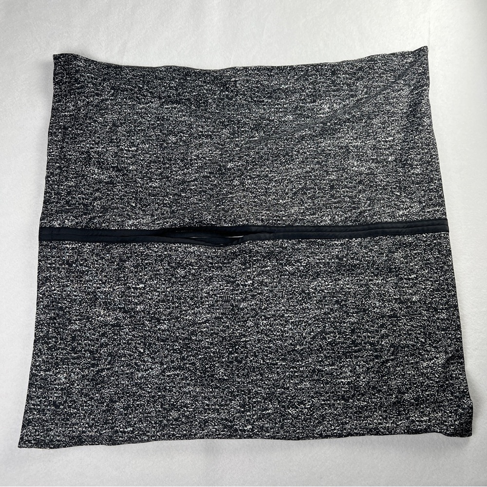Lululemon Women's Vinyasa Scarf‎ Rulu Ringspun Denim Black White OS - Picture 2 of 6